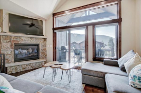 Luxury Home - Sleeps 10 - Fireplace & Mountain View condo